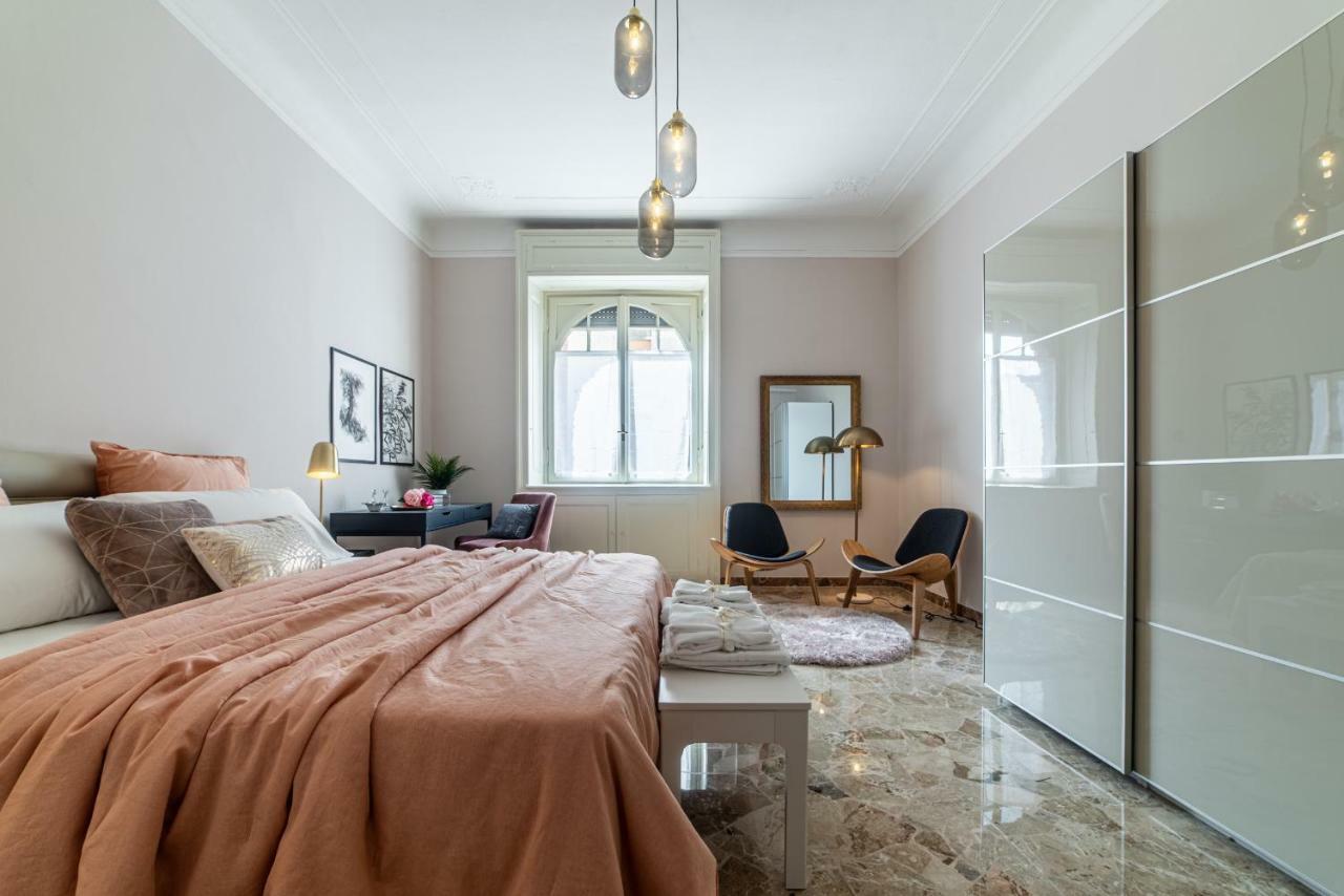 Ferienwohnung Joivy Sophisticated 3-Bed Flat With Desk Mailand Exterior foto